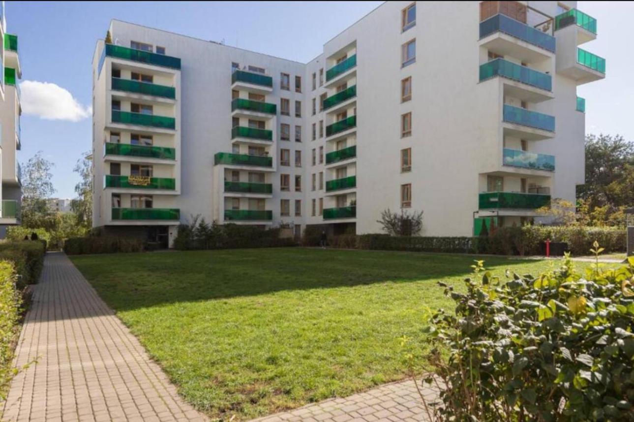Shiraz Trio Apartament Βαρσοβία Εξωτερικό φωτογραφία